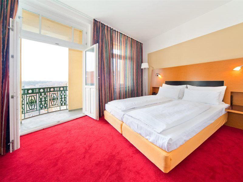 Theatrino Hotel 4*